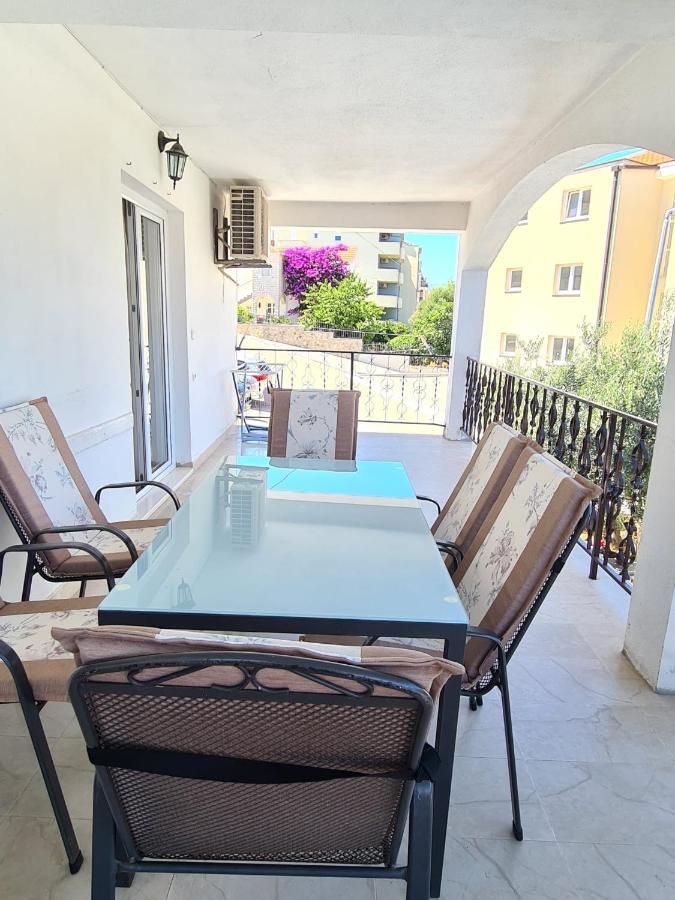 Apartman Varga Trogir Chambre photo